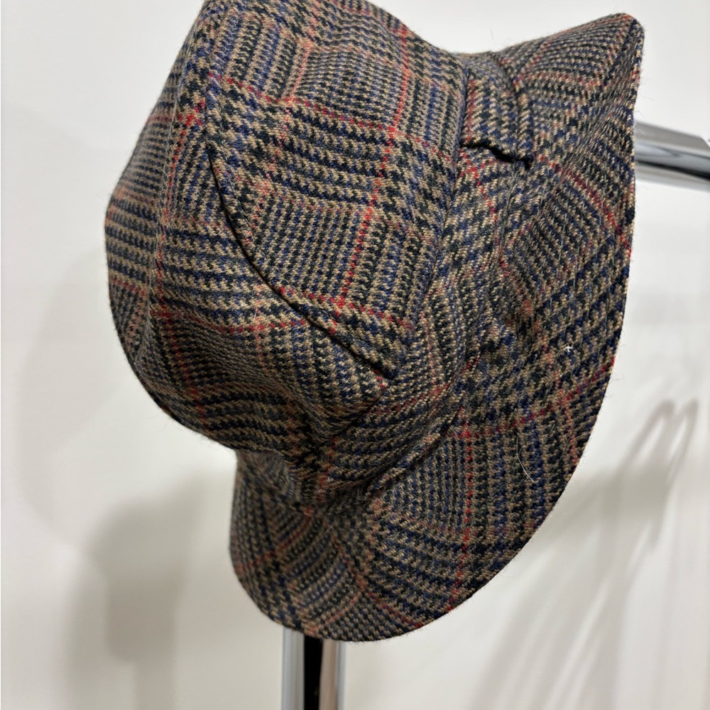 Stylish Plaid Women's Hat